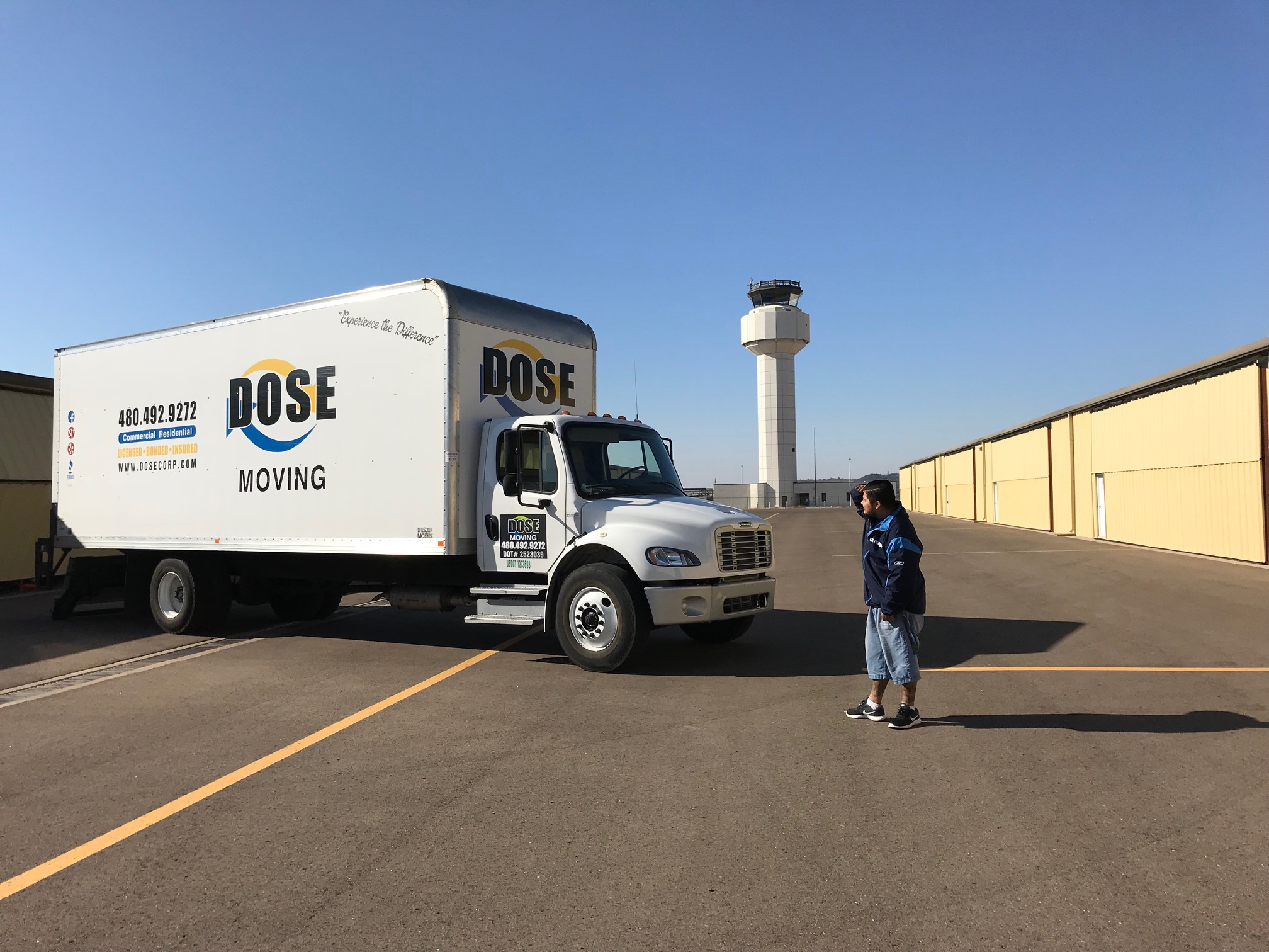 Dose Moving Truck air tower
